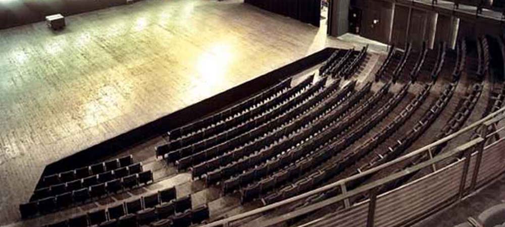 Etopia au théâtre !