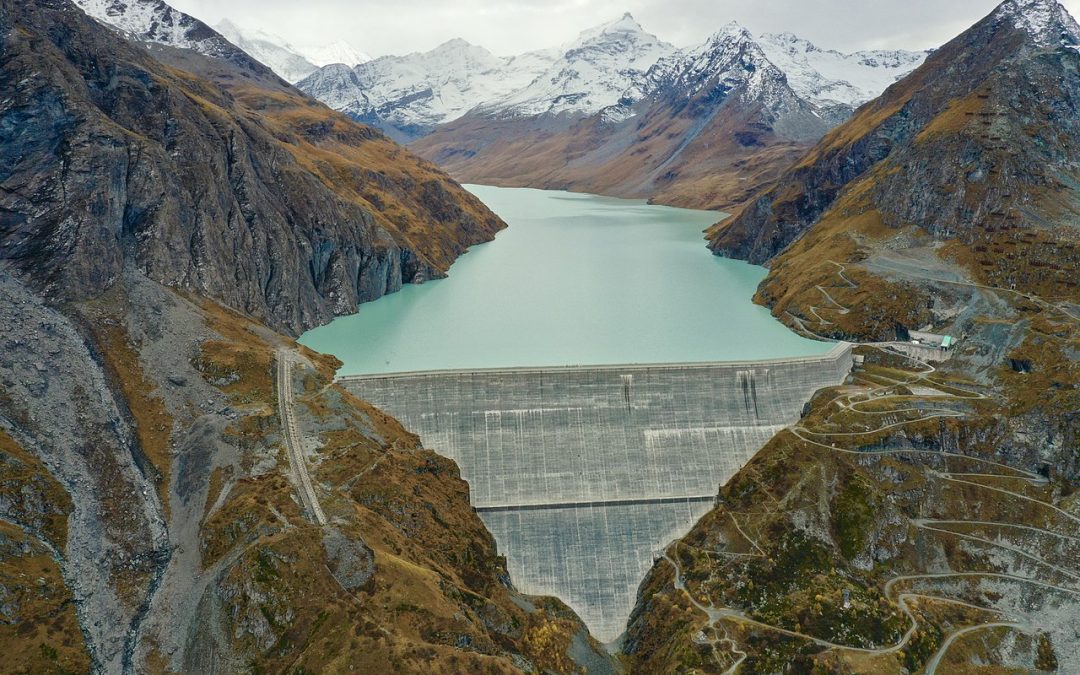 Hydro-Electricité: énergie verte et renouvelable ?